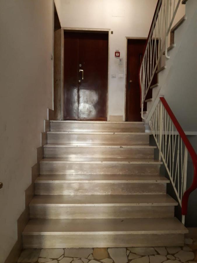 Fiorino House Apartment ฟลอเรนซ์ ภายนอก รูปภาพ